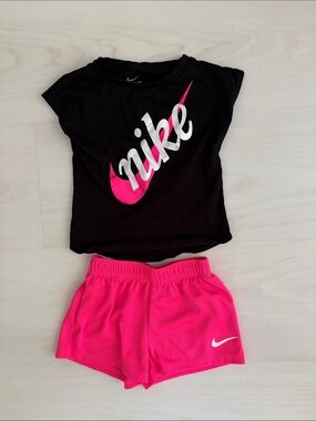 Nike Black Crop Tee with Bright Pink Logo & Matching Pink Shorts, 4T